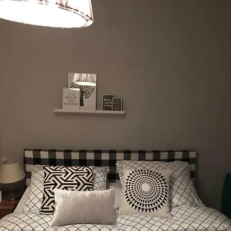 Apartman Iva شقة *